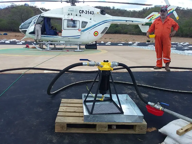 Servicio de recarga de combustible aeronáutico Jet Fuel A-1 en Bolivia
